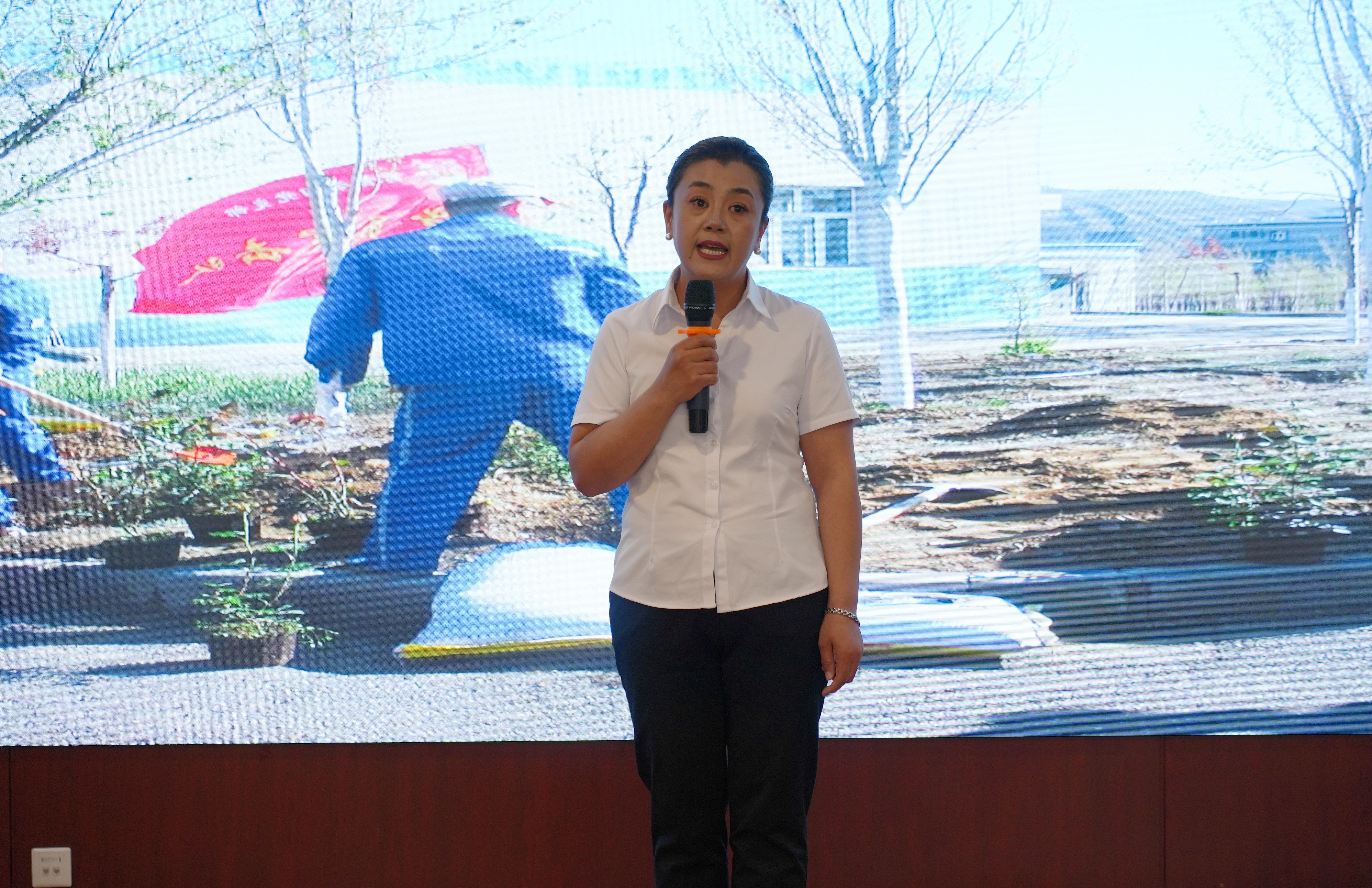 1748932081251477.jpg Âò¶û¹þ°Í(1).jpg